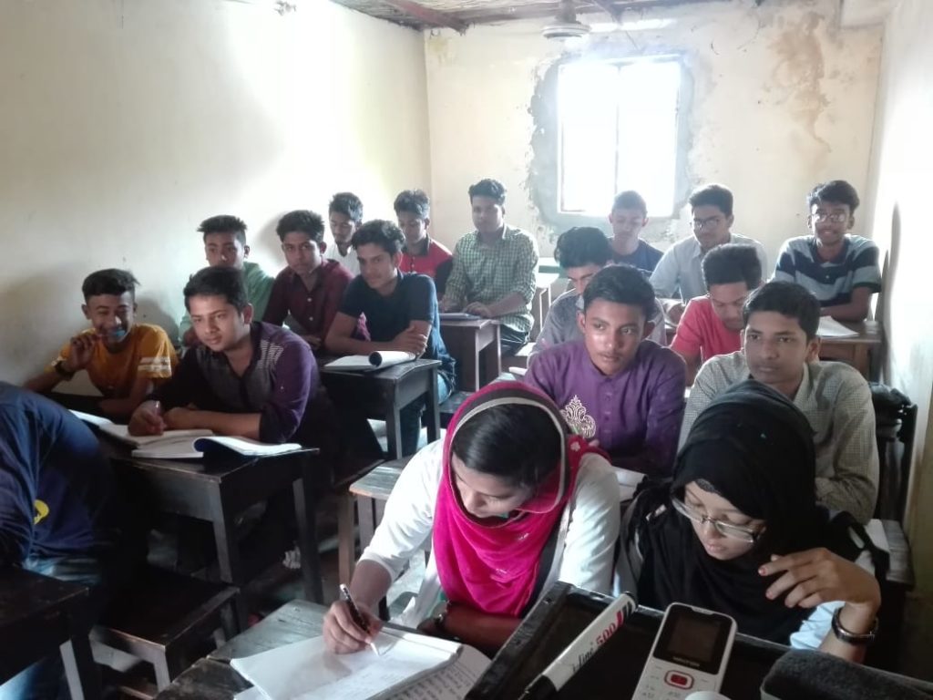 English Teacher - Aziz Murad